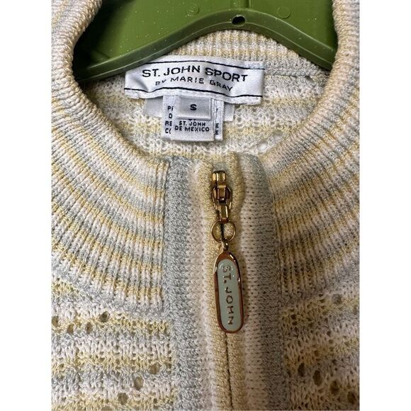 Gorgeous St. John Sport wool blend green & cream zipper tee, size S - Picture 2 of 8